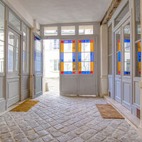 VERSAILLES