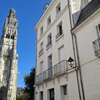 A LOUER STUDIO QUARTIER CATHEDRALE