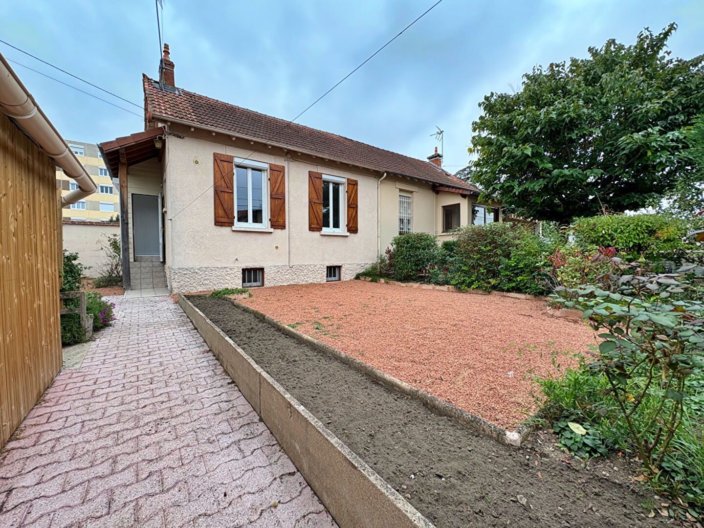 Maison nu à louer