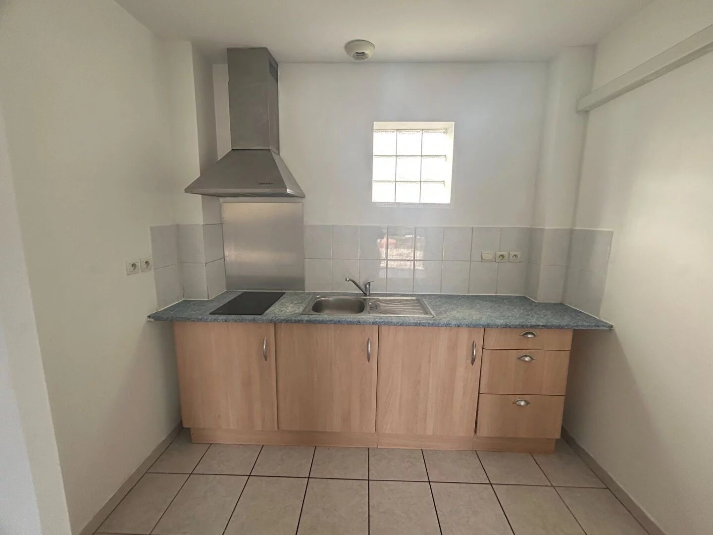 Appartement nu à louer