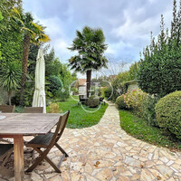 Maison de caract�re Maule 230m� avec jardin et d�pendance