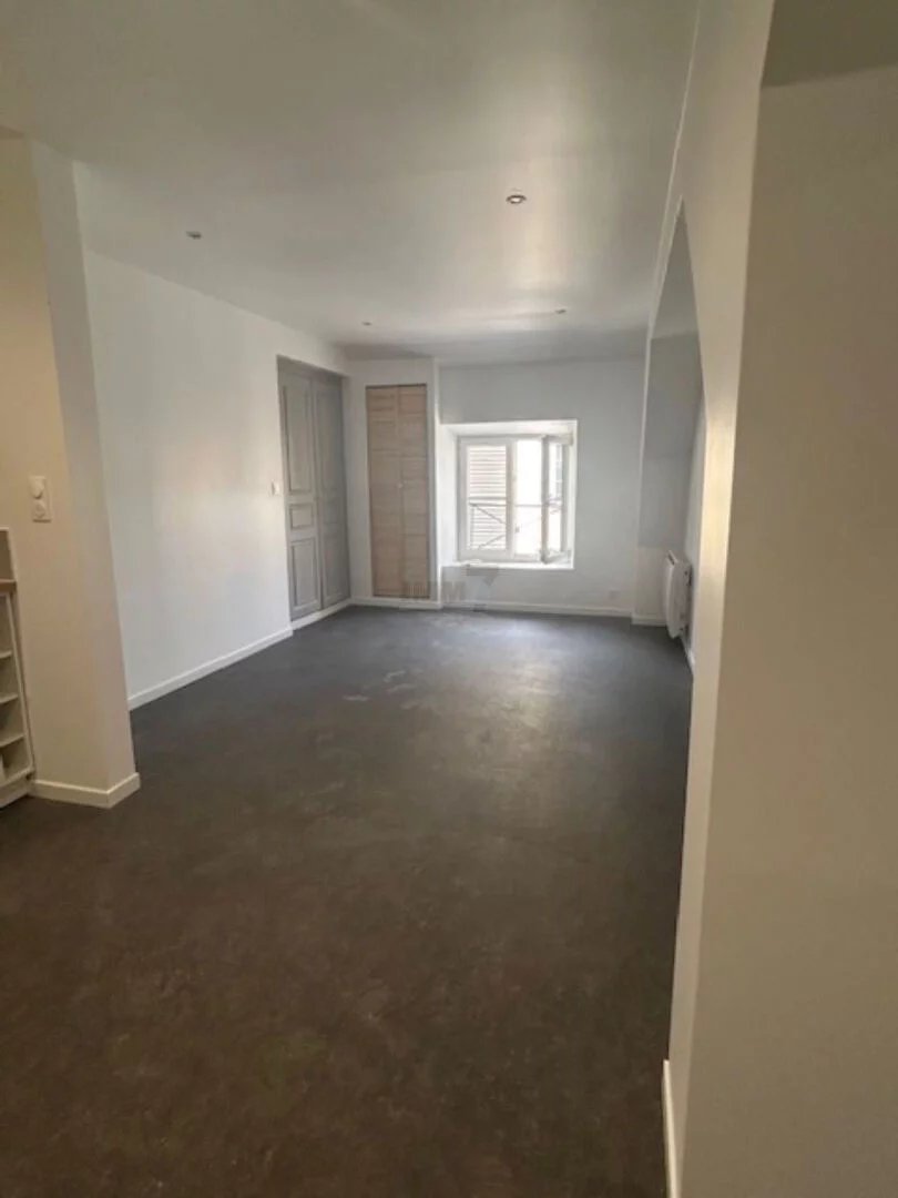 Appartement nu à louer