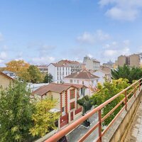 LABOURET - SAINT DENIS - BALCON - GARAGE