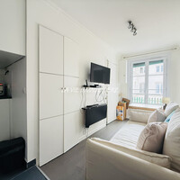 PARIS 1e - MARCH� SAINT-HONOR� : 2 PIECES . ID�AL INVESTISSEU
