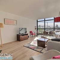 Maison d'architecte 5 pièce(s) à Suresnes