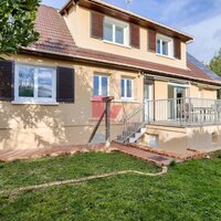 MAISON ARPAJON  169 M² - JARDIN