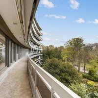 Neuilly / Bois : Magnifique appartement 5P rare sur le bois