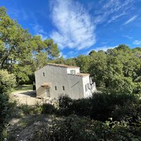 Eguilles - Maison 150m² sur beau terrain arboré de 6 300m²