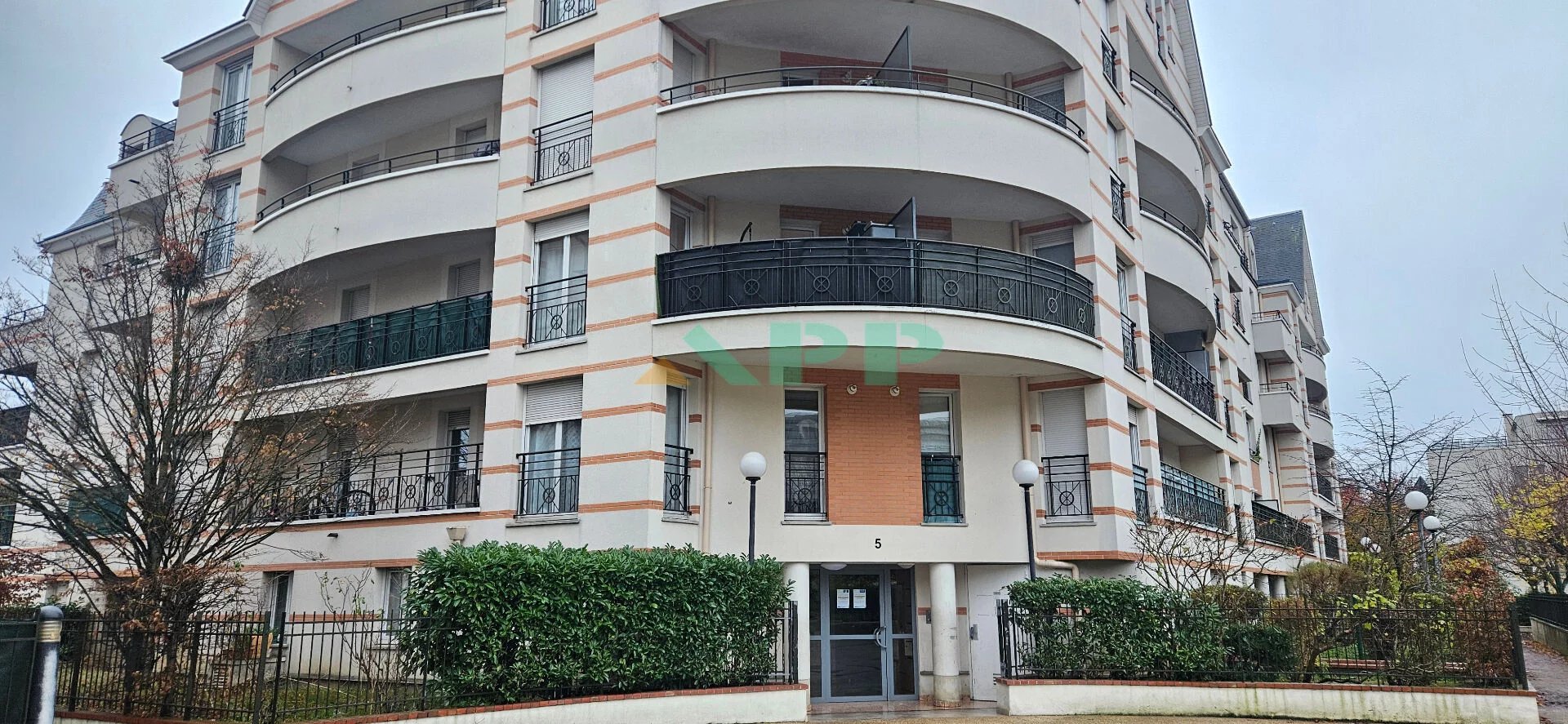 Appartement nu à louer