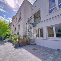 Maison Asnières Sur Seine 8 pièce(s) 142.5 m2/ 205M² au sol