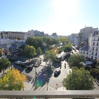 PARIS - 2 PIÈCES - 50 M2 - 1865.00 EUROS CC - TRES LUMINEUX - BA