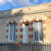 A LOUER MAISON T3 87,49 M2 HABITABLES PROCHE CENTRE-VILLE RO