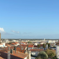 ROYAN CENTRE VILLE APPARTEMENT T5 AVEC APERCU MER