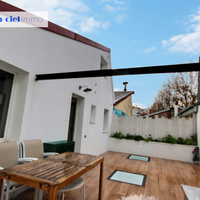 M�tro Mairie des Lilas atypique