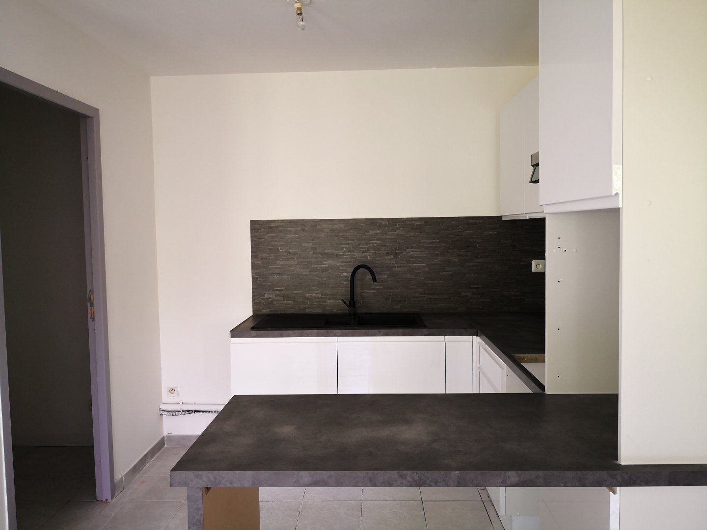 Appartement nu à louer