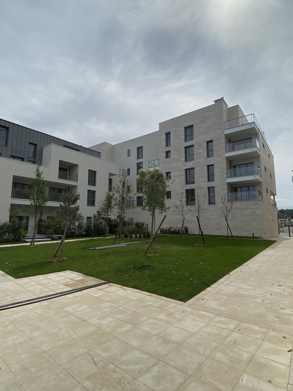 Appartement nu à louer