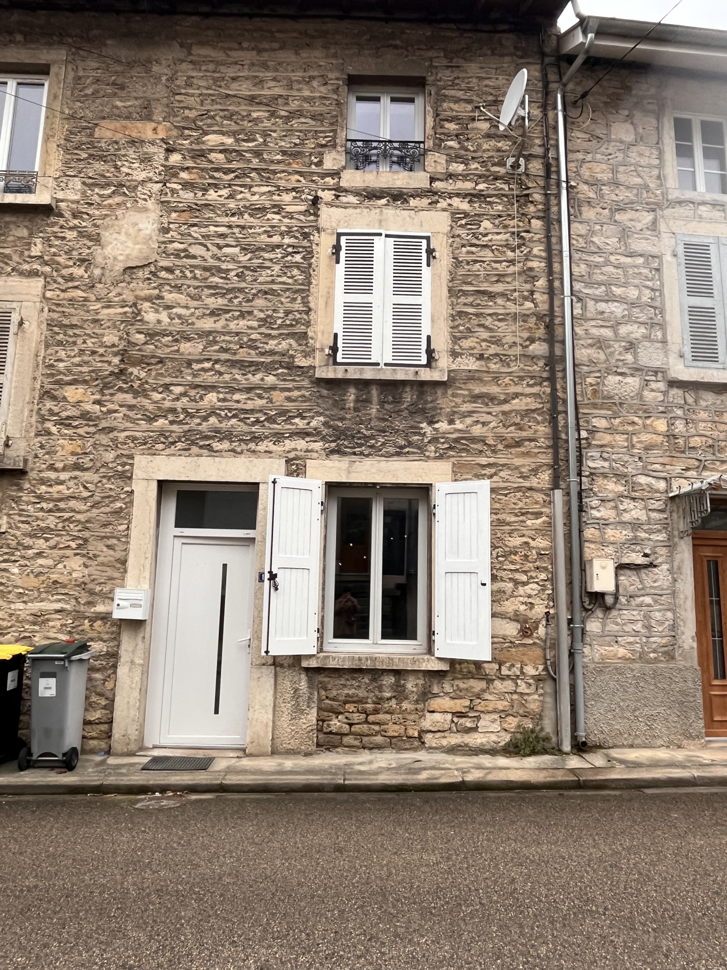 Maison nu à louer
