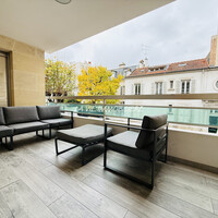 Saint Mand� 94 - Av Alphand : 3 Pi�ces. Balcon 10m2. Bon �tat