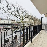 94 CHARENTON Libert�. 3 Pi�ces + Balcon. rue de Paris. Exclusi