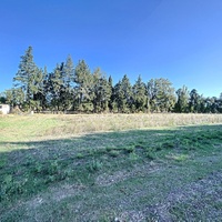 Terrain 13560 Sénas