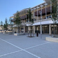 Local commercial 13300 Salon-de-Provence