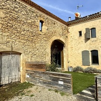 Ancien corps de ferme rénové