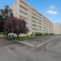 Appartement de type 4 avec 2 places de parking à l'hyper-centre du Bouscat