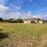 Maison familiale de 91 m² sur terrain de 2 400 m² – Cadre paisible et sans vis-à-vis