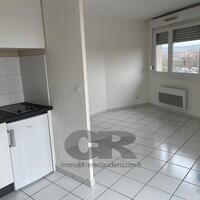 Bel appartement T2  avec box en sous-sol