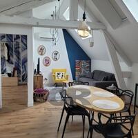 A LOUER SUPERBE 3 PIECES MEUBLE CENTRE VILLE