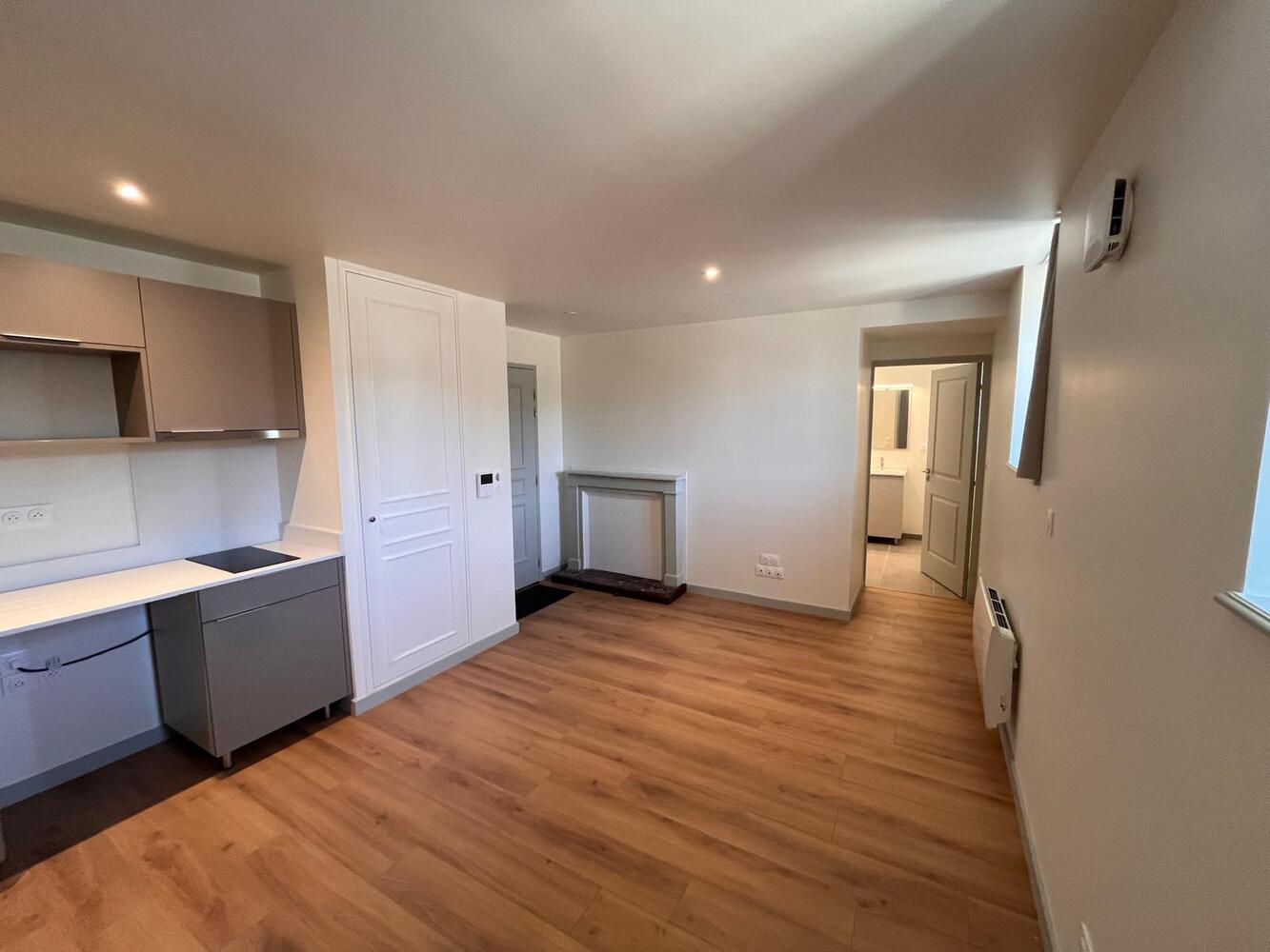 Appartement nu à louer